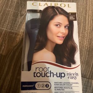CLAIROL by Nice’n Easy Root Touch-up 4 matches Dark Brown Shades